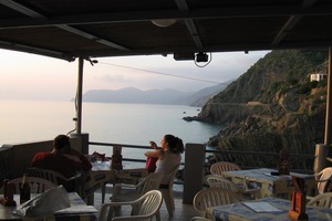 Xtrallusion offers characteristic Bed and Breakfast, B&B, Guest House, Hotel, Albergo and Country Lodge accommodation in Italy. Plus independent self-guided Walking, Adventure, Activity, Skiing and Paragliding Holiday itineraries on the Italian Rivieras, in the Italian Lakes, in the Italian Alps and in some of the most beautiful corners of Italy.